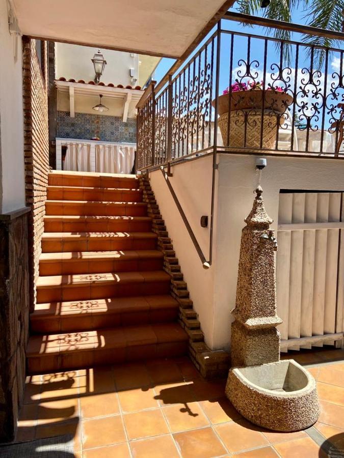 Sofi House-Appartamento In Villa Con Piscina Scafati Exteriér fotografie