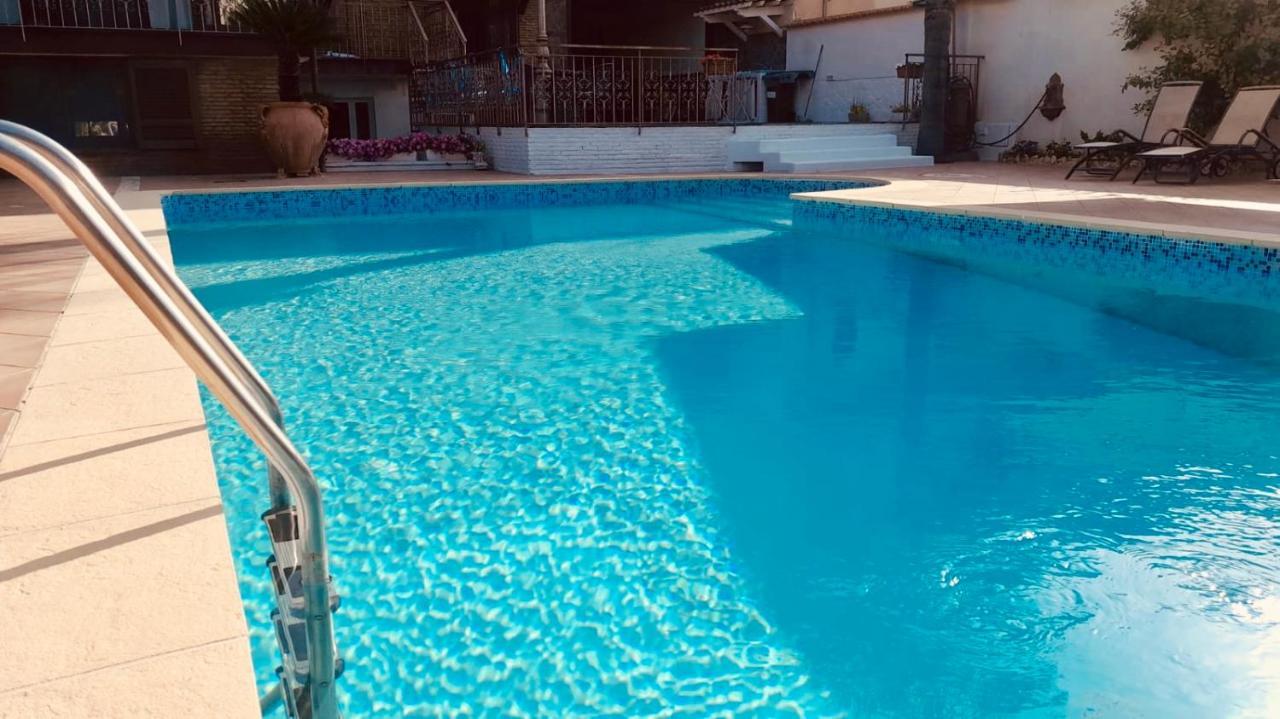 Sofi House-Appartamento In Villa Con Piscina Scafati Exteriér fotografie